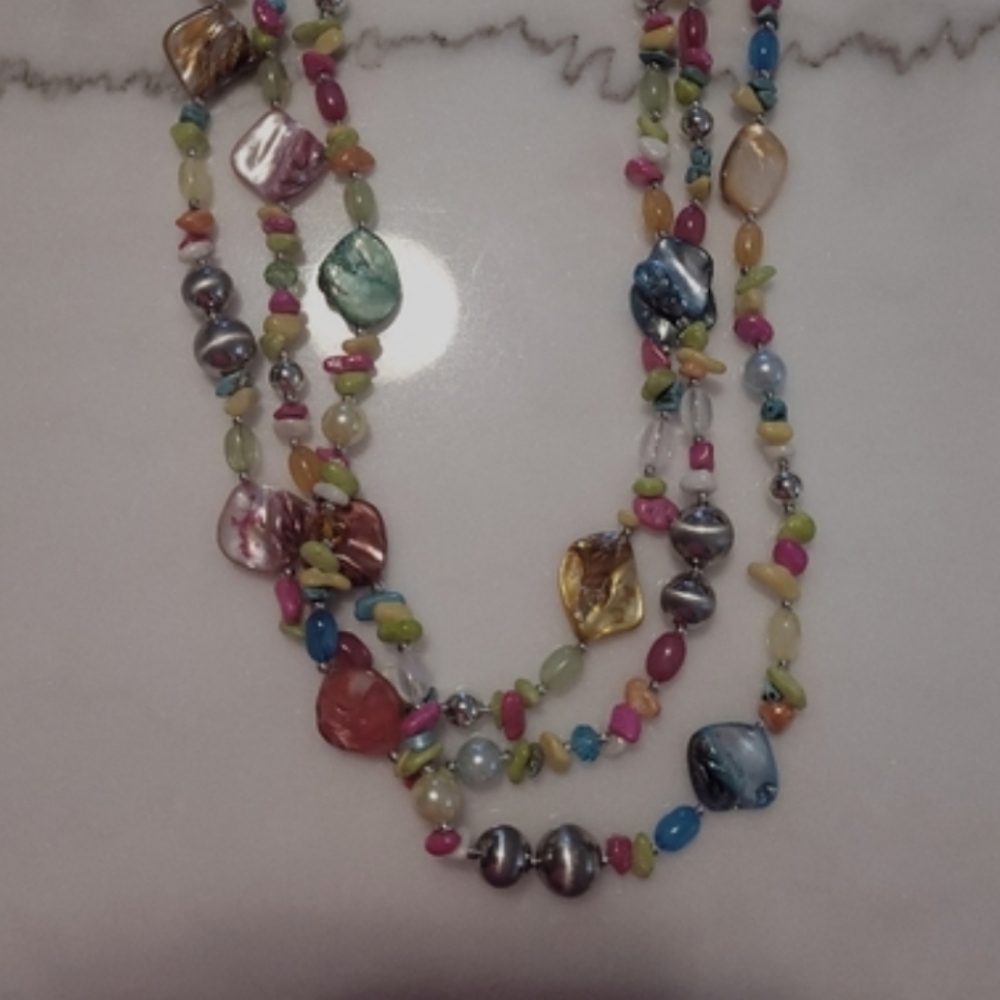 Smooth Stone Three Strand Chain Link Necklace In Pink, Blue, Yellow - Picture 3 of 7